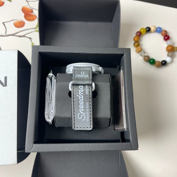 ?Swatch x Omega Bioceramic Moonswatch - Mission to PLUTO?